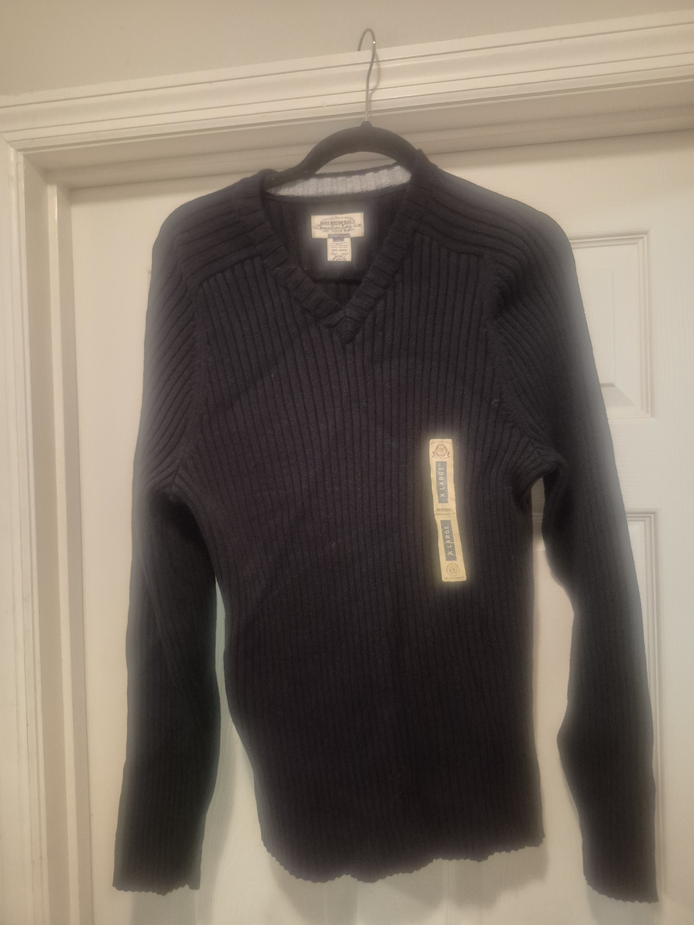 American Rag Men's Dark Blue Ribbed V-Neck Sweater XL